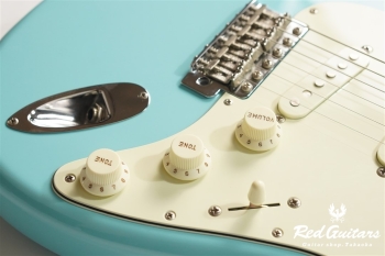 MADE IN JAPAN TRADITIONAL ’60S STRATOCASTER